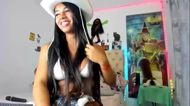 Image 11 of xshantall_hotx Stream on Chaturbate on 2 days ago