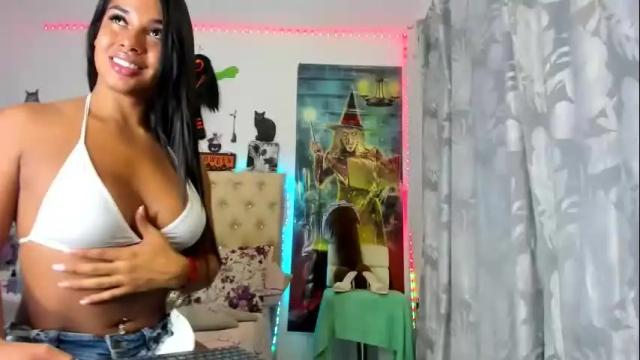 Image 6 of xshantall_hotx Stream on Chaturbate on 2 days ago