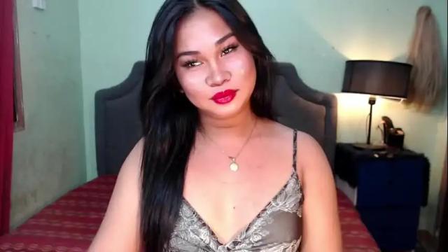 Image 3 of xslutty_candicexx Stream on Chaturbate on 27 days ago