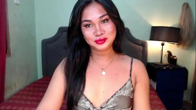 Image 4 of xslutty_candicexx Stream on Chaturbate on 27 days ago