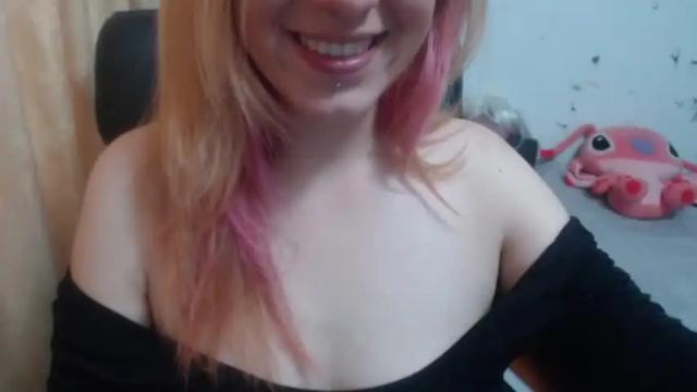 Image 10 of xsweet_fire Stream on Chaturbate on 15 months ago