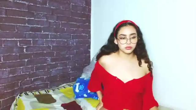 Image 2 of xsweetdollsx Stream on Chaturbate on 16 months ago
