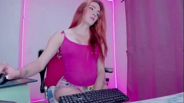 Image 4 of xtalianahotx Stream on Chaturbate on 8 days ago