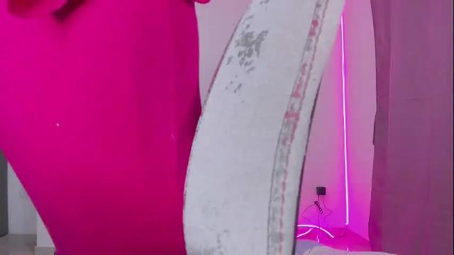 Image 3 of xtalianahotx Stream on Chaturbate on 2 days ago