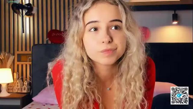 Image 3 of xterribly_cutex Stream on Chaturbate on 1 month ago