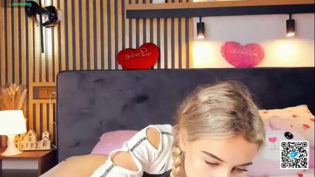 Image 10 of xterribly_cutex Stream on Chaturbate on 1 month ago