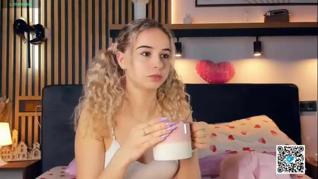 Image 7 of xterribly_cutex Stream on Chaturbate on 28 days ago