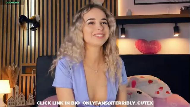 Image 4 of xterribly_cutex Stream on Chaturbate on 11 days ago