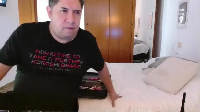 Image 7 of xthiagoxevax Stream on Chaturbate on 3 months ago