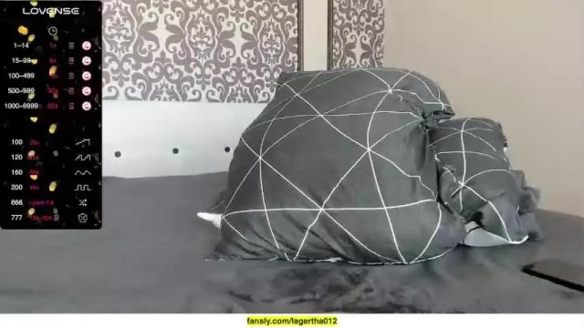 Image 4 of xvsesss Stream on Chaturbate on 13 months ago