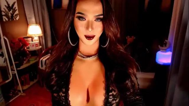 Image 11 of xworldclasskelly Stream on Chaturbate on 2 days ago