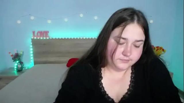 Image 3 of xx_daniella_xx Stream on Chaturbate on 3 months ago