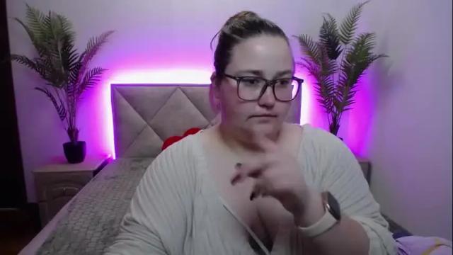 Image 12 of xx_daniella_xx Stream on Chaturbate on 1 month ago