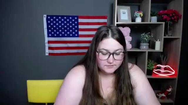Image 4 of xx_daniella_xx Stream on Chaturbate on 1 month ago