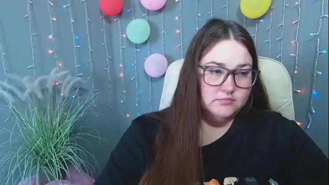 Image 4 of xx_daniella_xx Stream on Chaturbate on 11 days ago