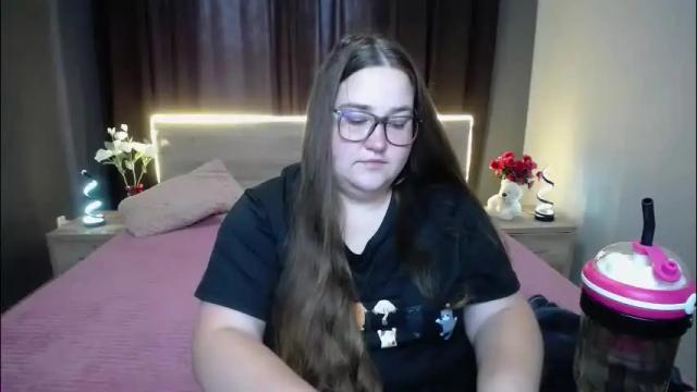 Image 3 of xx_daniella_xx Stream on Chaturbate on 2 months ago