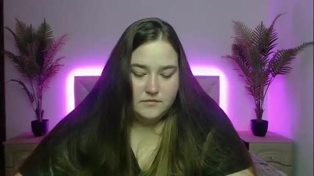 Image 3 of xx_daniella_xx Stream on Chaturbate on 1 month ago