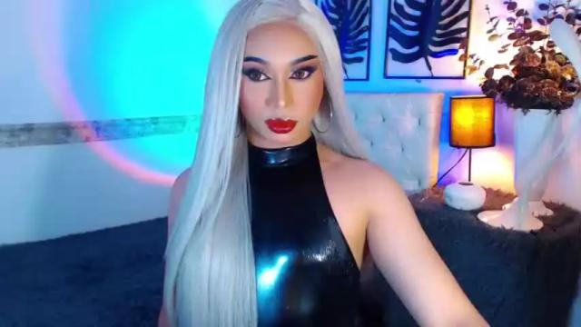 Image 11 of xx_lavictoria_scott Stream on Chaturbate on 17 months ago