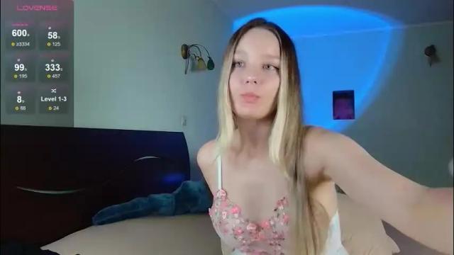 Image 6 of xx_sweet_xx Stream on Chaturbate on 3 months ago