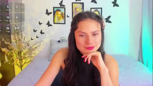 Image 4 of xxameliexx Stream on Chaturbate on 1 month ago