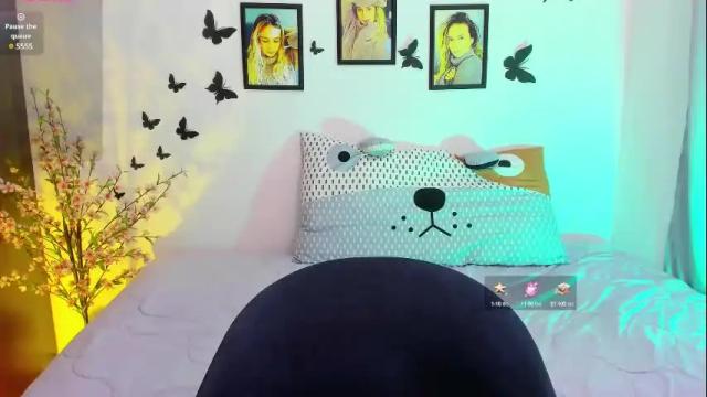 Image 2 of xxameliexx Stream on Chaturbate on 1 month ago