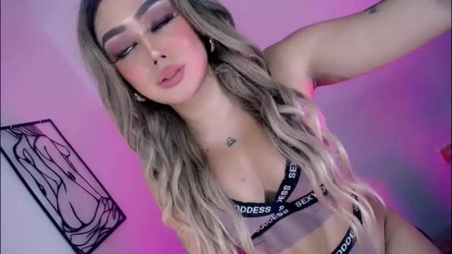 Image 2 of xxcumcatcherxx Stream on Chaturbate on 2 months ago