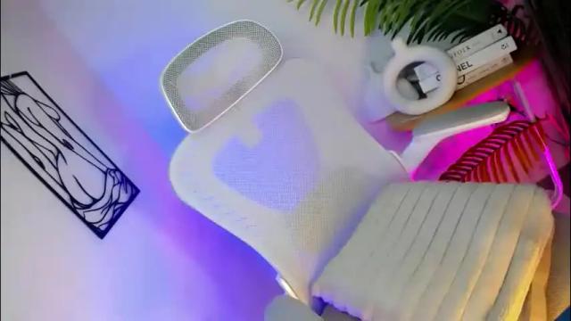 Image 11 of xxcumcatcherxx Stream on Chaturbate on 1 month ago