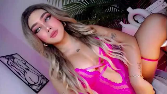 Image 2 of xxcumcatcherxx Stream on Chaturbate on 26 days ago