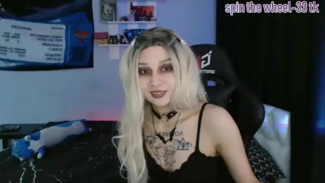 Image 8 of xxhevynxkira Stream on Chaturbate on 16 months ago