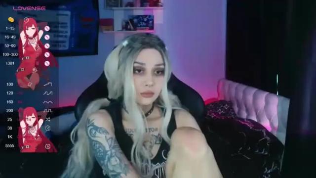 Image 11 of xxhevynxkira Stream on Chaturbate on 16 months ago
