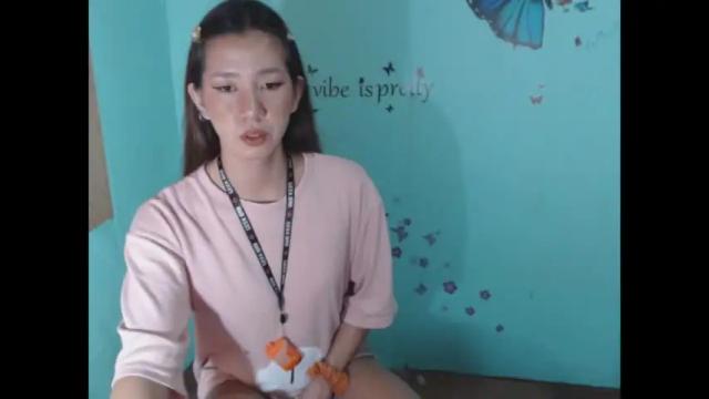 Image 8 of xxinnocentbellaxx Stream on Chaturbate on 19 months ago
