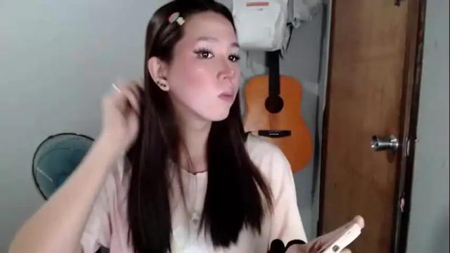 Image 8 of xxinnocentbellaxx Stream on Chaturbate on 1 month ago