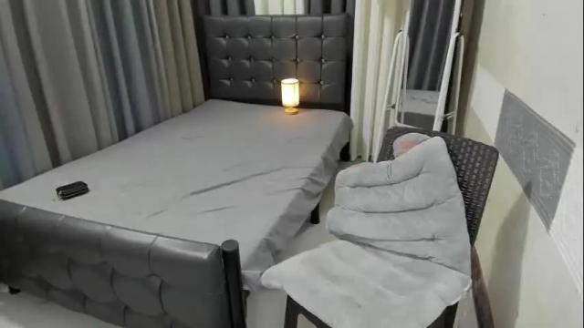 Image 7 of xxjasminfoxxx Stream on Chaturbate on 22 days ago