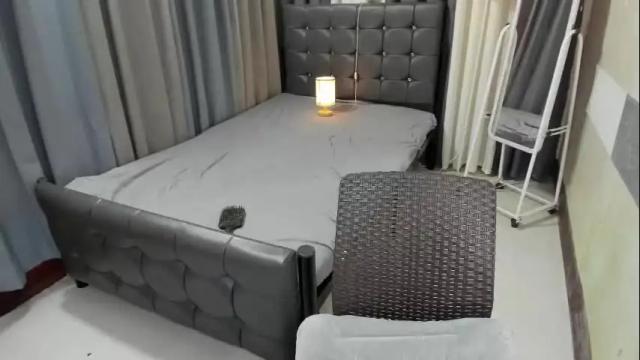 Image 10 of xxjasminfoxxx Stream on Chaturbate on 18 days ago