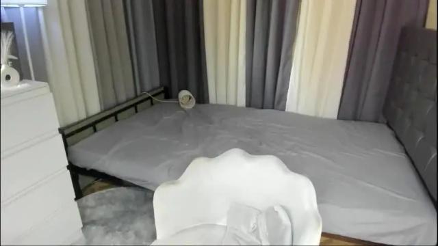 Image 4 of xxjasminfoxxx Stream on Chaturbate on 1 month ago