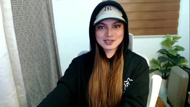 Thumbnail 3, xxjulielovesyouxx's Stream at Chaturbate, 1 month ago