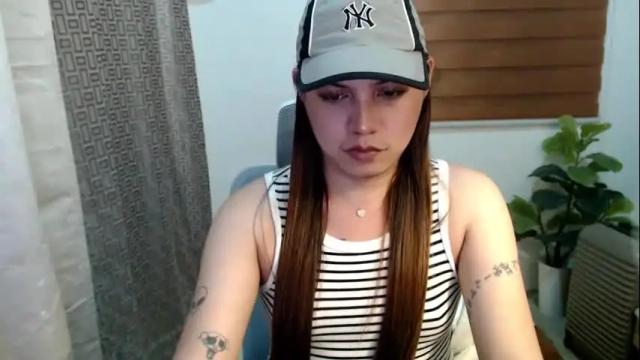 Image 12 of xxjulielovesyouxx Stream on Chaturbate on 1 month ago