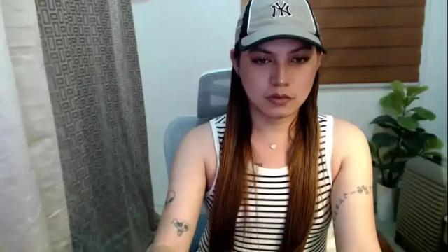Image 6 of xxjulielovesyouxx Stream on Chaturbate on 1 month ago