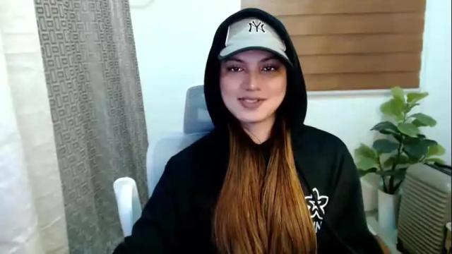 Image 3 of xxjulielovesyouxx Stream on Chaturbate on 1 month ago