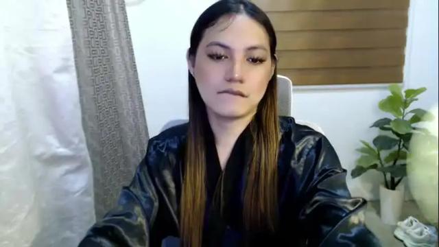 Image 12 of xxjulielovesyouxx Stream on Chaturbate on 1 month ago