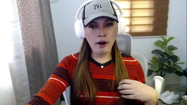 Thumbnail 1, xxjulielovesyouxx's Stream at Chaturbate, 1 month ago