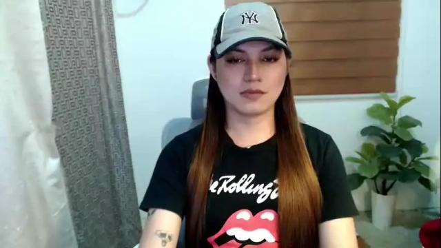 Image 7 of xxjulielovesyouxx Stream on Chaturbate on 1 month ago