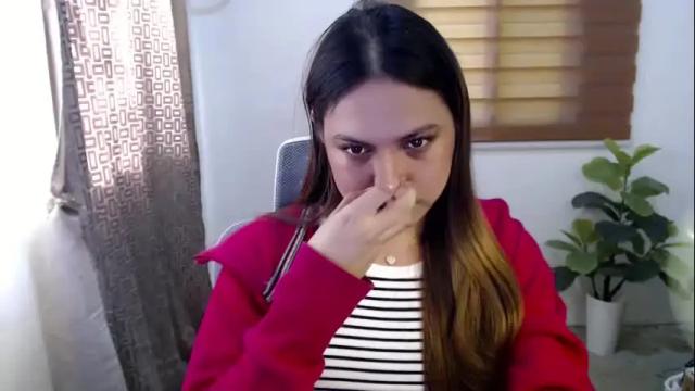 Image 10 of xxjulielovesyouxx Stream on Chaturbate on 1 month ago