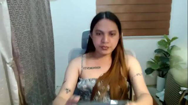 Image 8 of xxjulielovesyouxx Stream on Chaturbate on 16 days ago