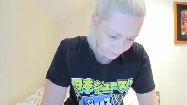 Image 3 of xxkimber_bentonxx Stream on Chaturbate on 1 month ago