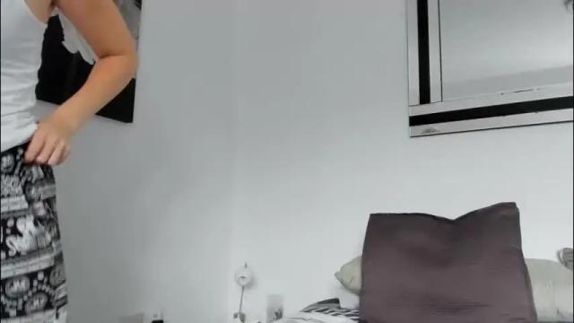 Image 11 of xxkimber_bentonxx Stream on Chaturbate on 2 months ago