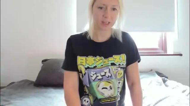 Image 3 of xxkimber_bentonxx Stream on Chaturbate on 1 month ago