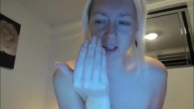 Image 7 of xxkimber_bentonxx Stream on Chaturbate on 27 days ago
