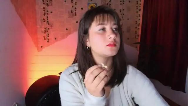 Image 7 of xxkisstarxx Stream on Chaturbate on 28 days ago