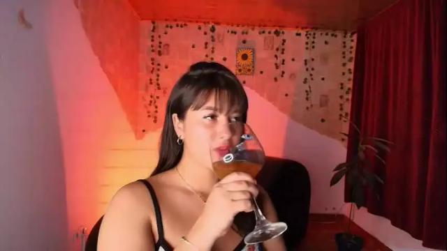 Image 8 of xxkisstarxx Stream on Chaturbate on 25 days ago